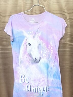 wonder nation Lavender Unicorn 'Be Unique' Tee